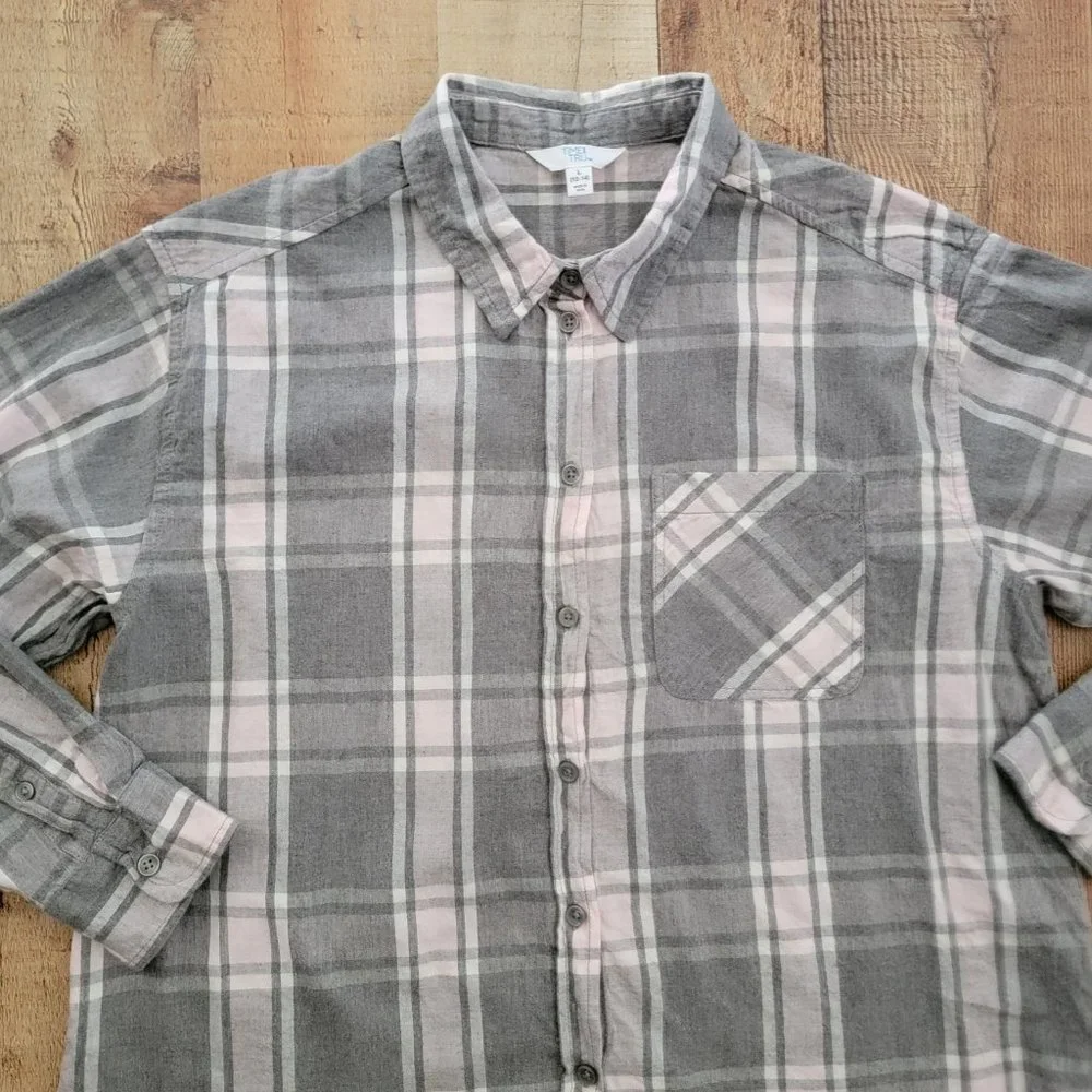 Time and Tru Gray and Pink Plaid Flannel Button Down Large - Picture 3 of 16